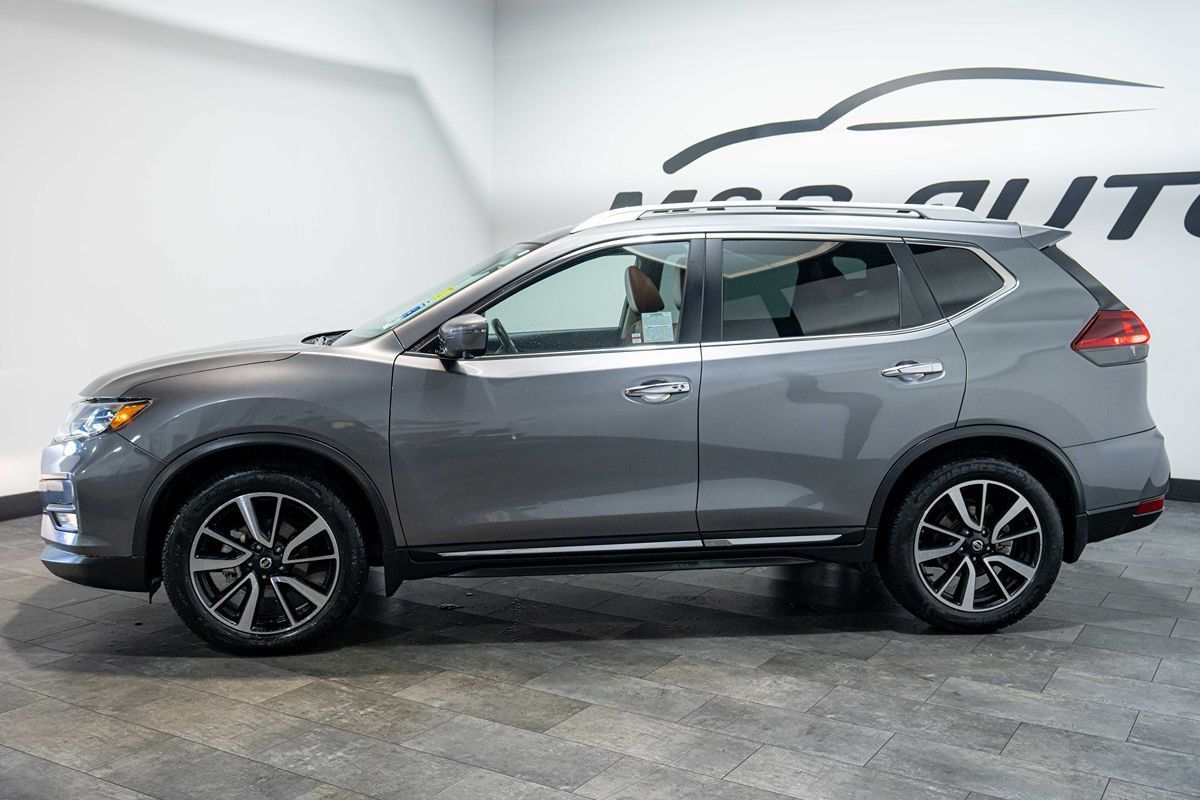 Used 2018 Nissan Rogue SL w/ Premium Package FWD image 26