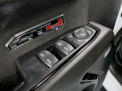 Used 2024 GMC Sierra 1500 AT4 w/ AT4 Premium Package AWD/4WD image 15