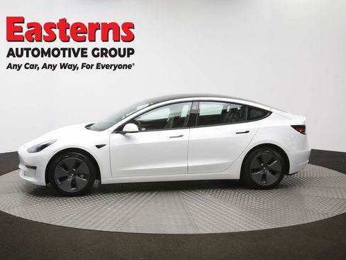 Used 2023 Tesla Model 3 Standard Range image 91