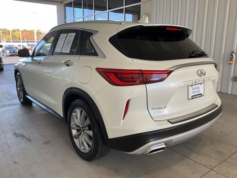 Used 2020 INFINITI QX50 Essential image 20
