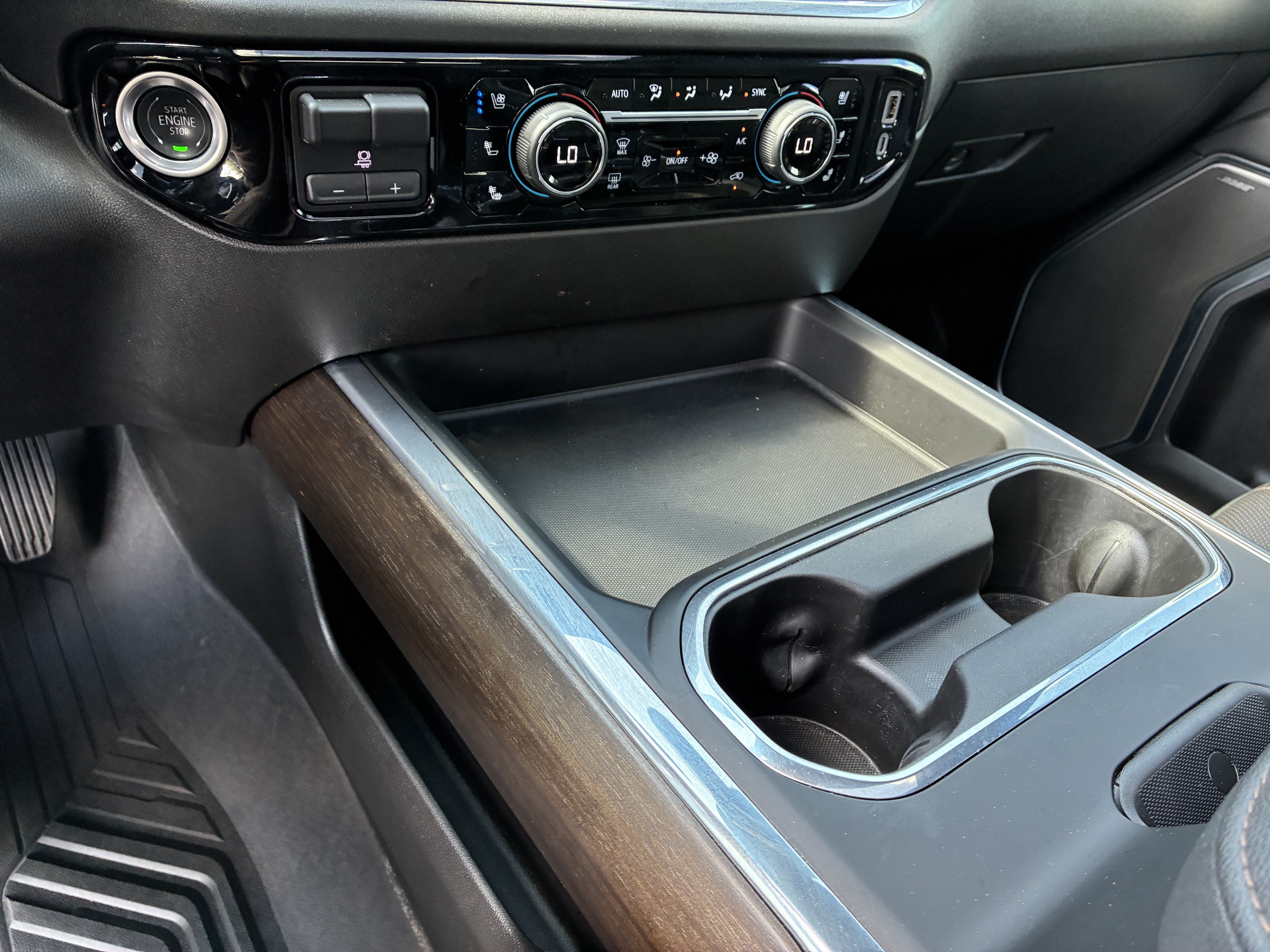 Used 2025 Chevrolet Silverado 3500 High Country w/ High Country Premium Package AWD/4WD image 37