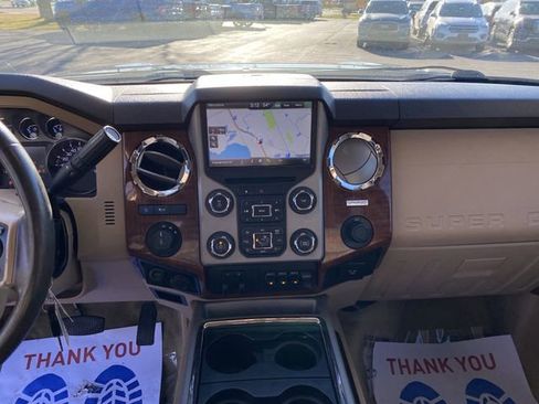 Used 2016 Ford F350 King Ranch w/ King Ranch w/Chrome Package image 9