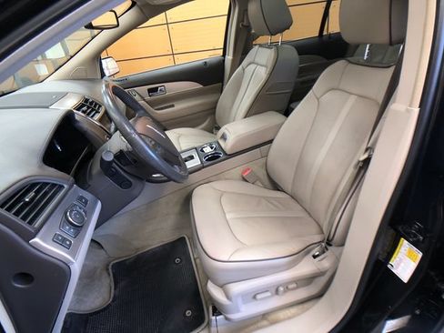 Used 2015 Lincoln MKX FWD w/ Equipment Group 102A image 10