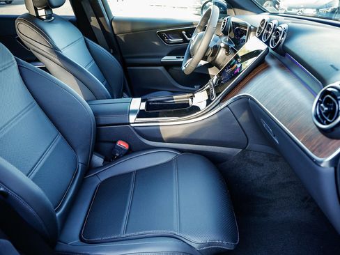 New 2026 Mercedes-Benz GLC 300 4MATIC image 17