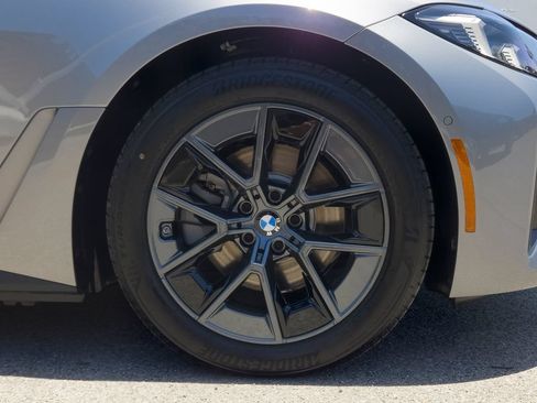 New 2026 BMW i4 eDrive40 w/ Parking Assistance Package RWD image 7