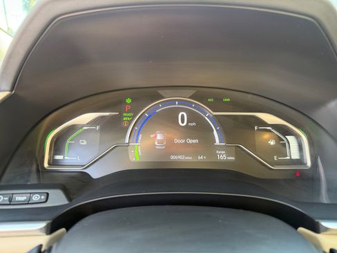 Used 2019 Honda Clarity Plug-In Hybrid image 24