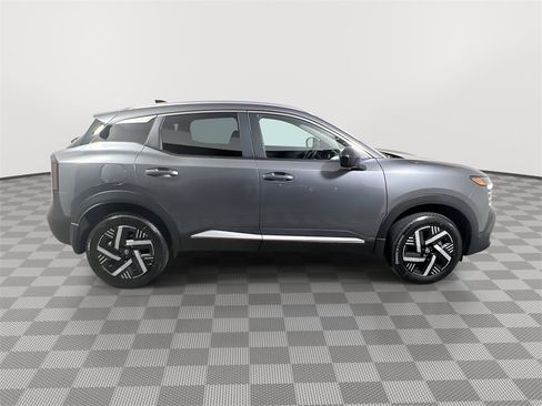 New 2026 Nissan Kicks SV image 9