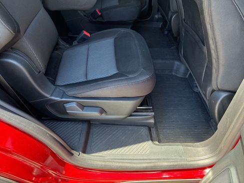 Certified 2023 Ford Explorer XLT w/ Class IV Trailer Tow Package AWD/4WD image 41