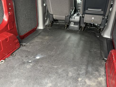 Used 2021 Nissan NV200 SV image 30