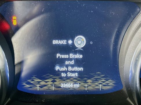 Used 2023 Jeep Wrangler Unlimited w/ Cold Weather Group image 18