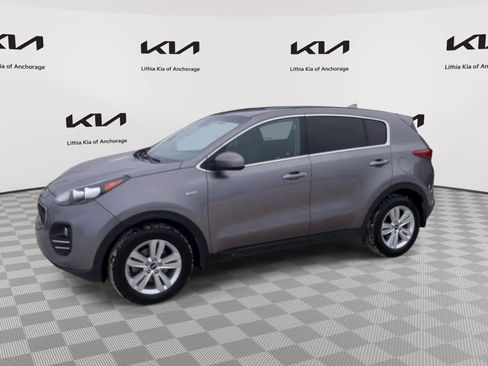 Used 2018 Kia Sportage LX image 4