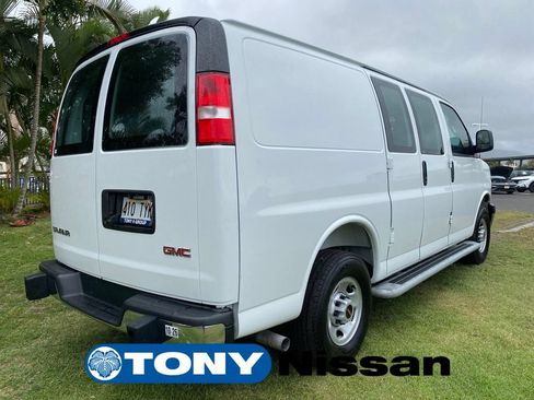Used 2025 GMC Savana 2500 w/ Driver Convenience Package RWD image 7