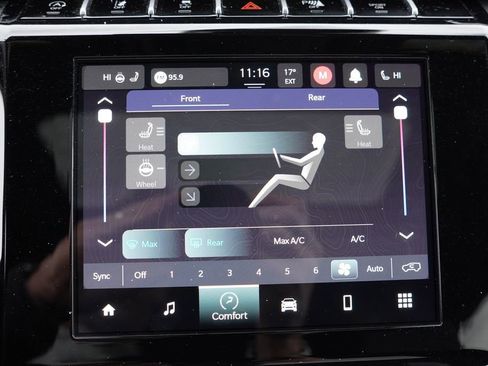 Certified 2024 Jeep Grand Cherokee L Altitude image 29