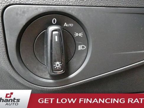 Used 2022 Volkswagen Tiguan S AWD/4WD image 15
