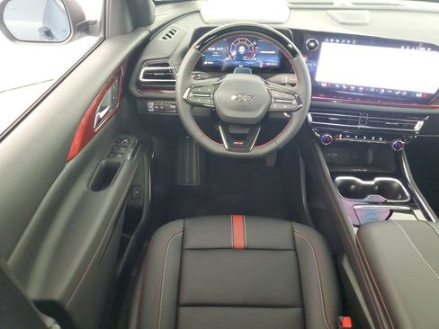 New 2026 Chevrolet Traverse RS image 14