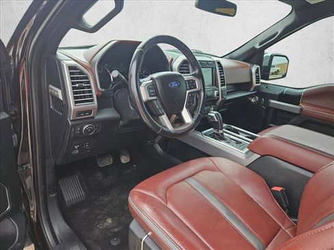 Used 2018 Ford F150 Platinum w/ Equipment Group 701A Luxury image 14