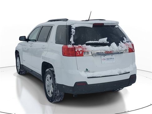 Used 2015 GMC Terrain SLE w/ Convenience Package image 3