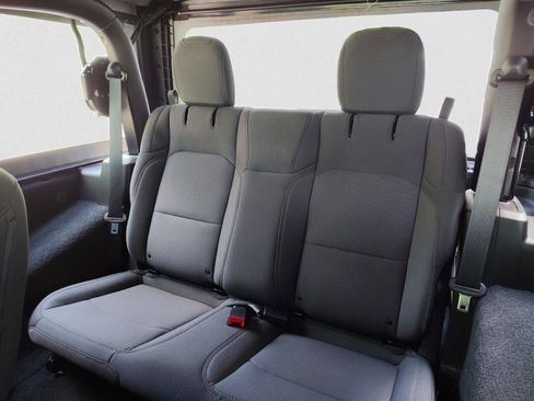 Used 2021 Jeep Wrangler Sport AWD/4WD image 17