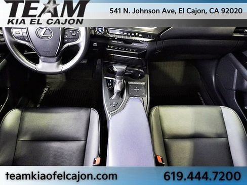 Used 2021 Lexus UX 250h w/ Premium Package image 22