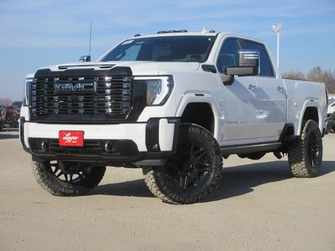 New 2026 GMC Sierra 2500 Denali Ultimate image 9