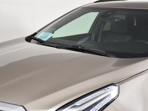 Used 2023 Cadillac XT5 Sportv AWD/4WD image 12