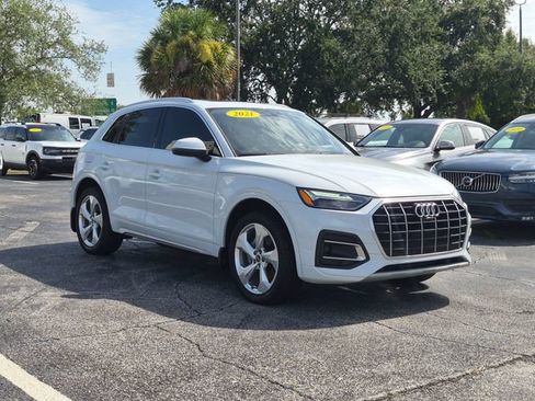 Used 2021 Audi Q5 2.0T Premium Plus w/ Premium Plus Package AWD/4WD image 3