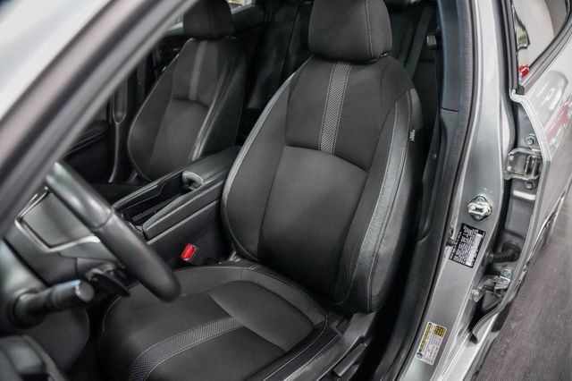 Used 2021 Honda Civic Sport image 4