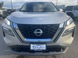 Used 2023 Nissan Rogue SV image 3