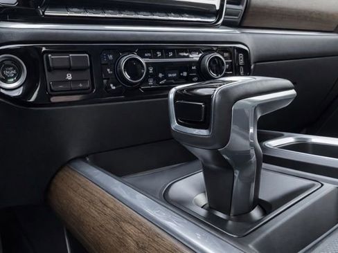 Used 2023 Chevrolet Silverado 1500 High Country w/ Technology Package image 23