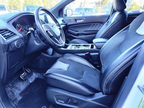 Used 2022 Ford Edge ST w/ Equipment Group 401A image 18