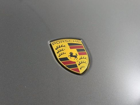 Certified 2022 Porsche 911 Carrera w/ Premium Package RWD image 30