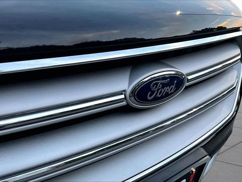 Used 2019 Ford Escape SE AWD/4WD image 28