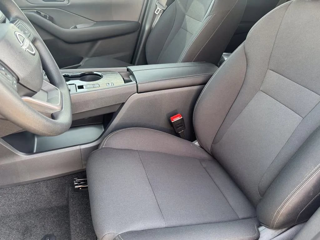 New 2026 Nissan Rogue S FWD image 20