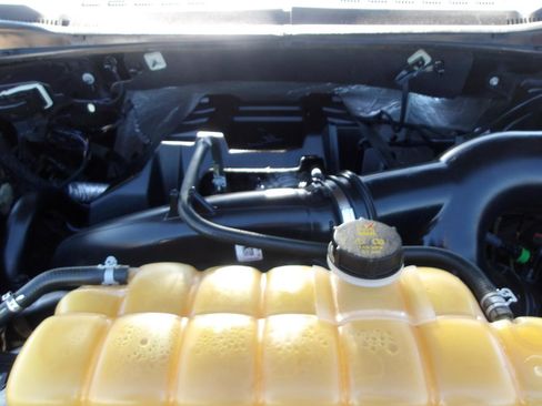 Used 2016 Ford F150 XLT w/ Equipment Group 302A Luxury image 28