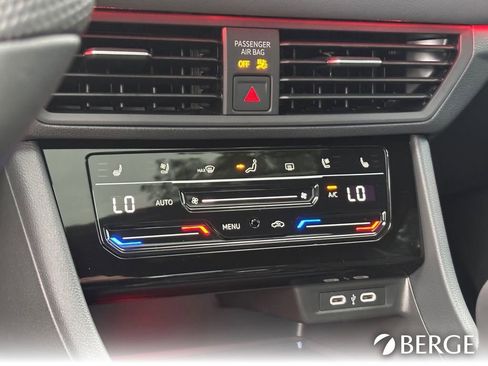New 2026 Volkswagen Jetta GLI Autobahn FWD image 23