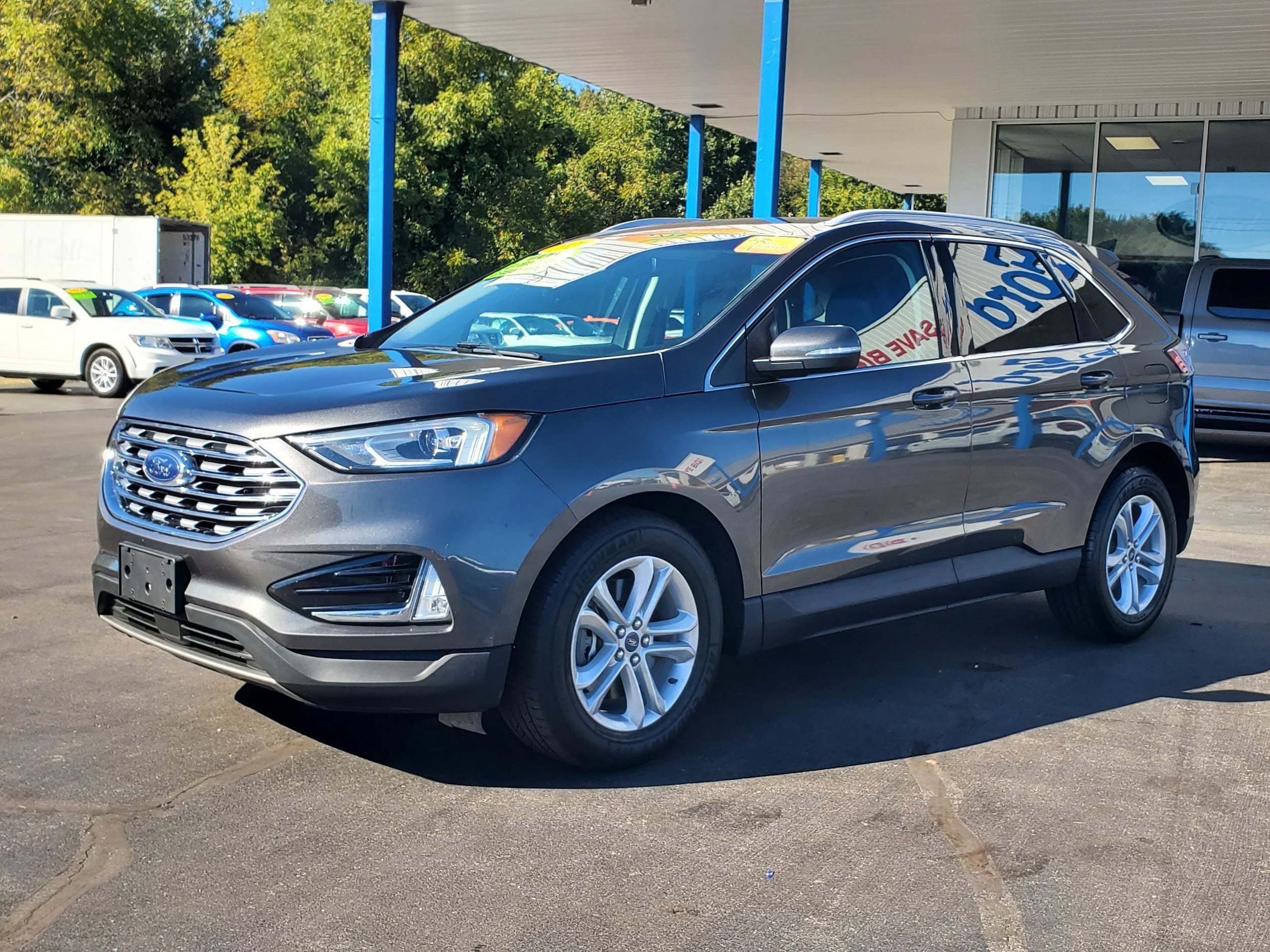 Used 2020 Ford Edge SEL AWD/4WD image 2