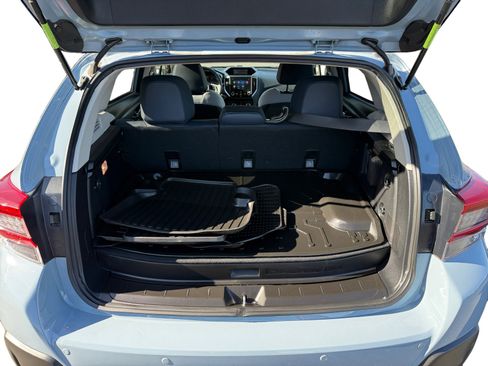 Used 2023 Subaru Crosstrek Hybrid w/ Moonroof Package w/Navigation image 17