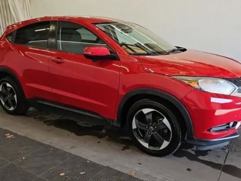 Used 2018 Honda HR-V EX image 4