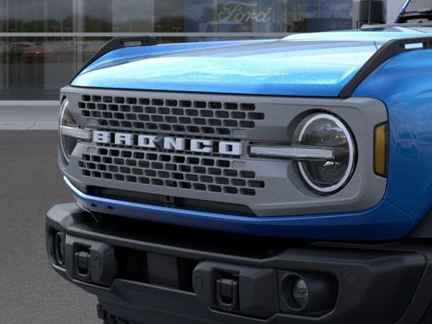 New 2025 Ford Bronco Badlands AWD/4WD image 19