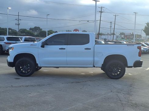 Used 2025 Chevrolet Silverado 1500 LT Trail Boss w/ Protection Package AWD/4WD image 6