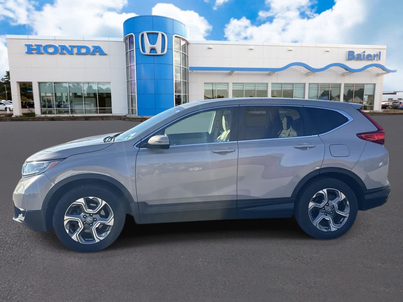 Used 2018 Honda CR-V EX image 2