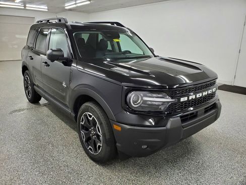 New 2025 Ford Bronco Sport Outer Banks w/ Outer Banks Tech Package+ AWD/4WD image 4