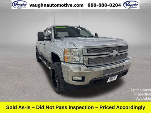 Used 2011 Chevrolet Silverado 2500 LT w/ Interior Plus Package AWD/4WD image 1