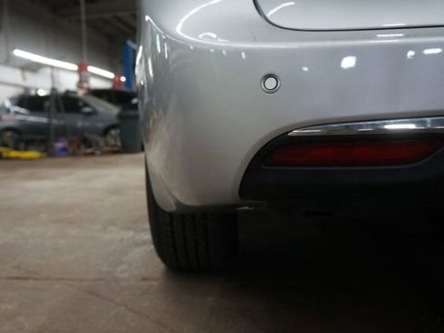 Used 2024 Chrysler Pacifica Touring-L image 83