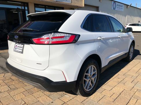 Used 2024 Ford Edge SEL image 2