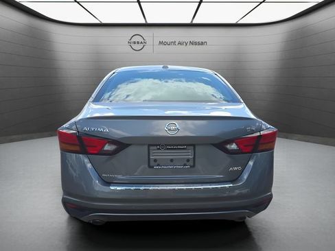 Used 2020 Nissan Altima 2.5 SR AWD/4WD image 4