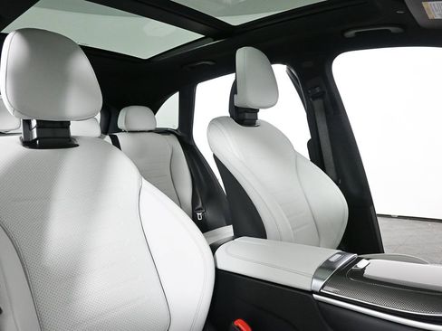 Certified 2025 Mercedes-Benz GLC 300 4MATIC image 21