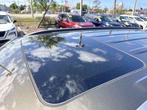 Used 2020 Kia Telluride EX FWD image 36