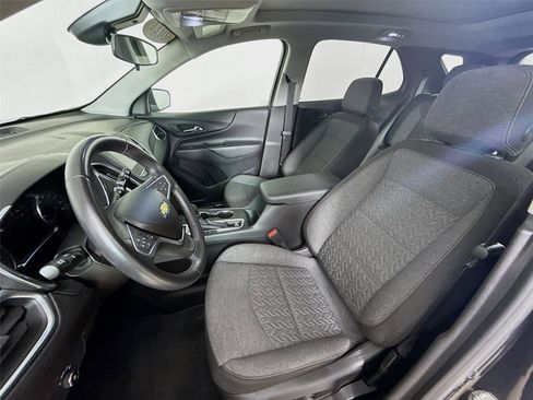Used 2022 Chevrolet Equinox LT image 11