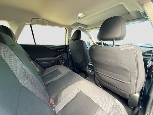 Used 2020 Subaru Outback Premium image 27